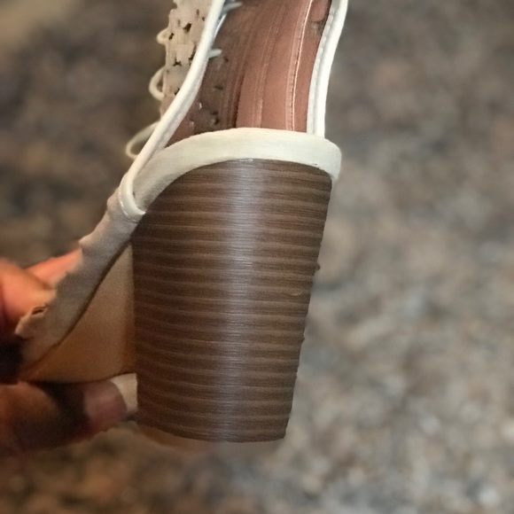 Women’s nude bootie - Picture 5 of 6